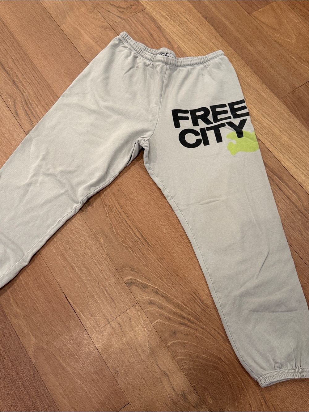 freecity sweats